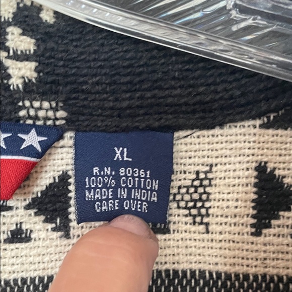 Western Theme ~Black and Gray Patterned Women's Jacket - Picture 3 of 4